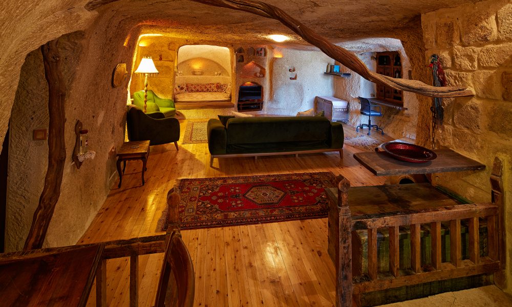 Cave Suite